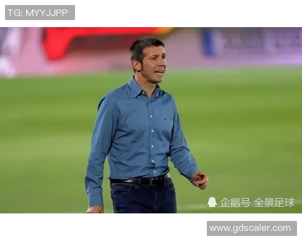 足球明星全景介绍与精彩图片展示尽览全球足坛巨星风采