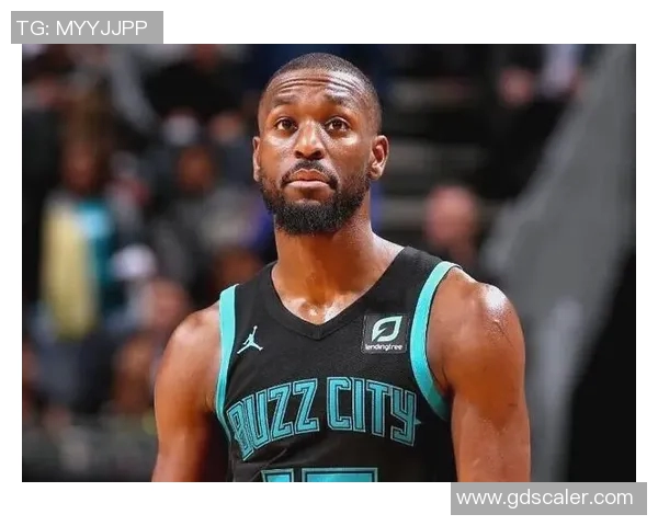 沃克凯斯勒展现潜力成NBA新星引发球迷热议与期待