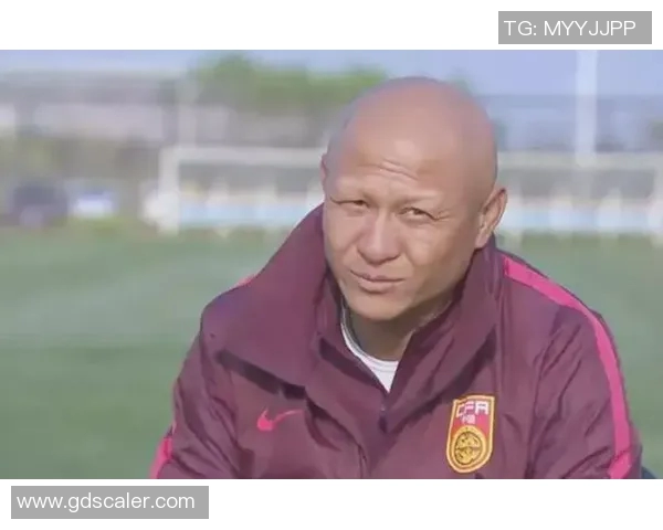 姓卢的足球明星名字汇总及其成就分析与个人风采展示